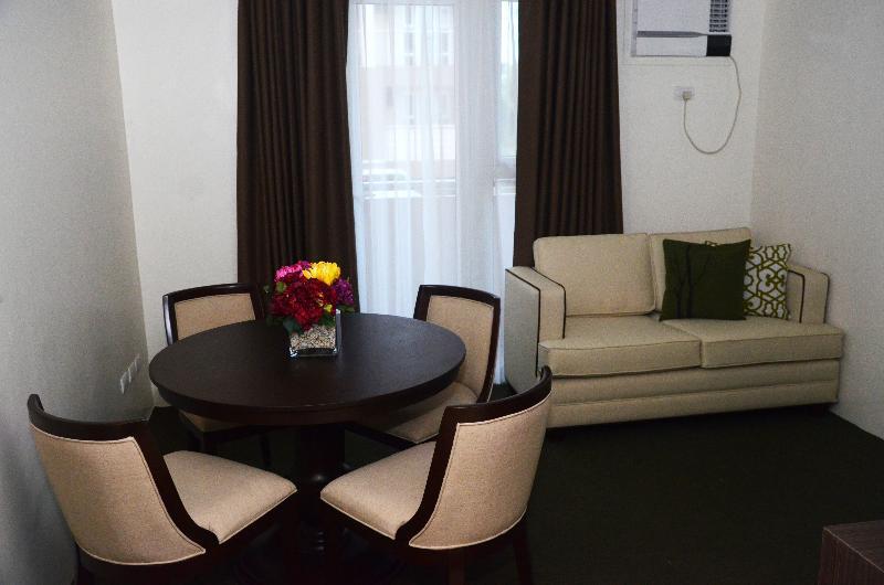 Stradella Hotel Cainta Dış mekan fotoğraf