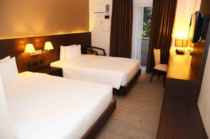 Stradella Hotel Cainta Dış mekan fotoğraf